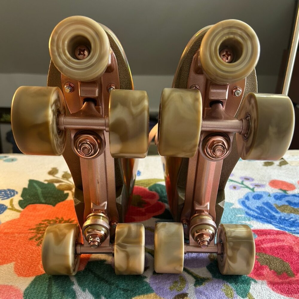 ⭐ Impala Quad Skates – Marawa Rose Holographic Gold | Women’s Size US8 | Worn 2x - Picture 6 of 11